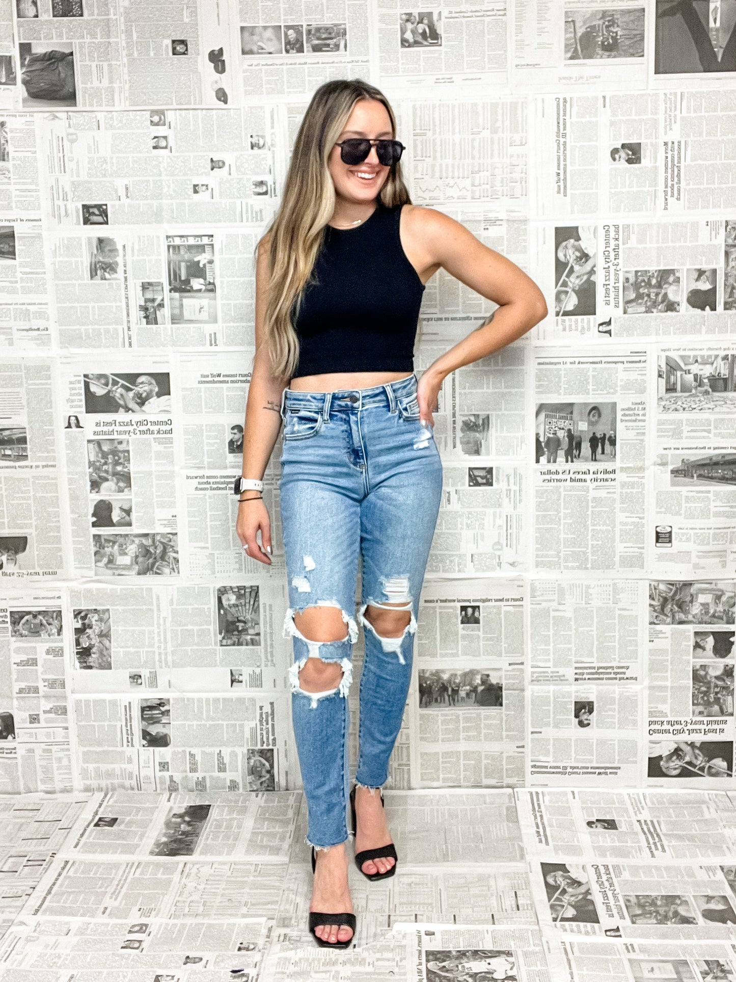 Cello Distress Mom Denim