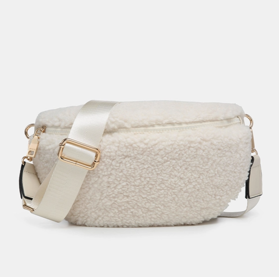 The Jesslyn Sherpa Bag