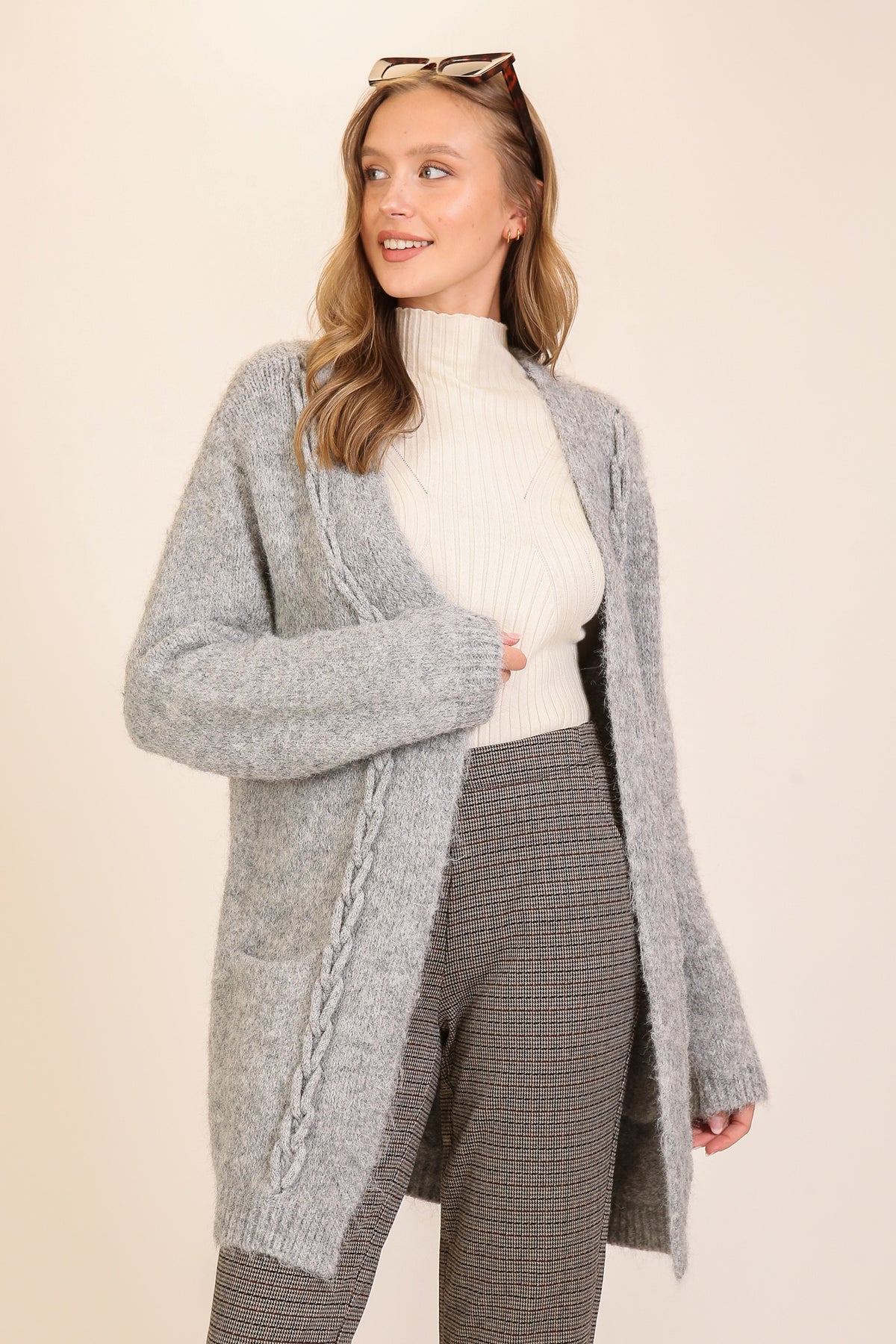 The Willa Cardigan - Grey