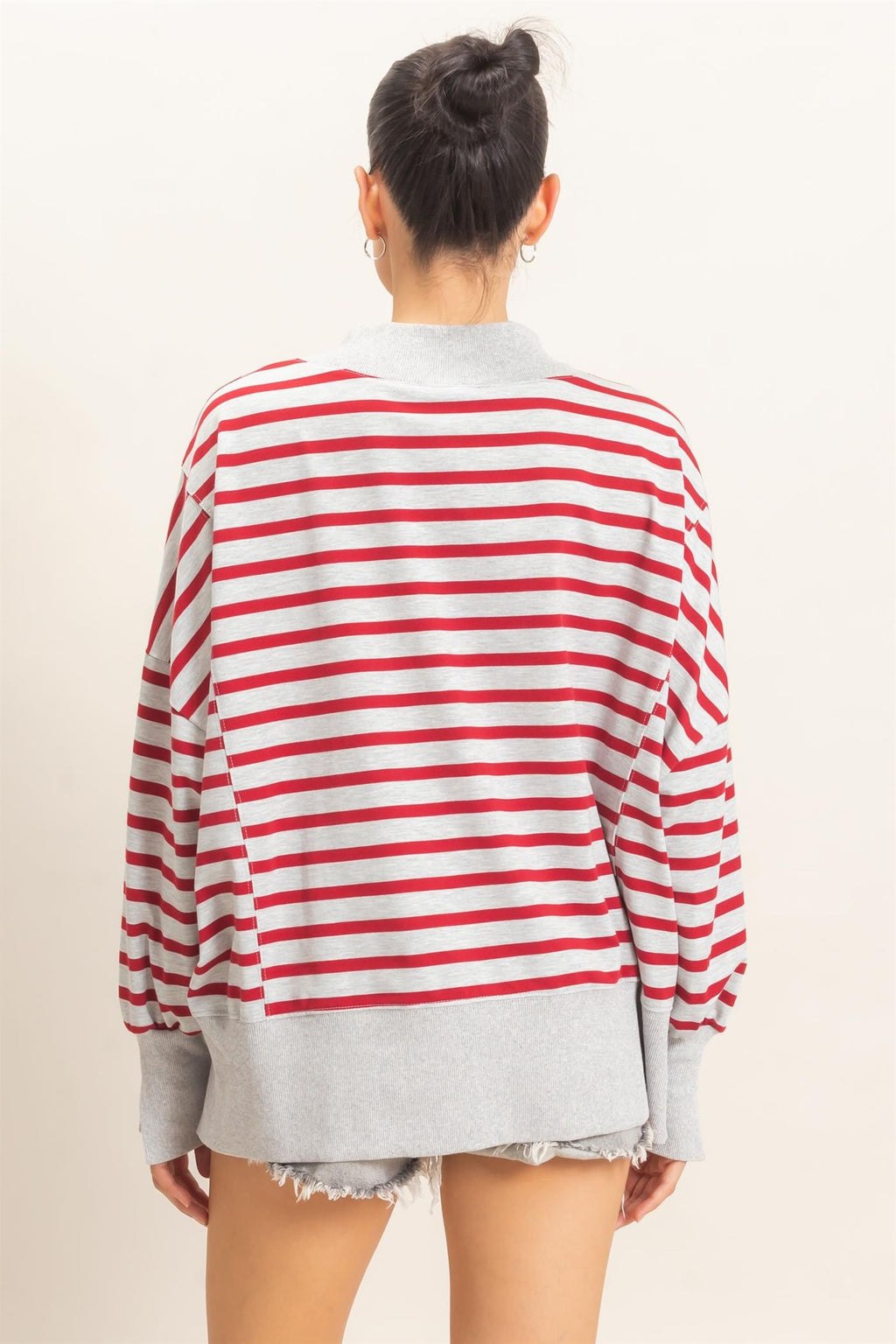 The Fiona Sweatshirt - Heather Gray/Red