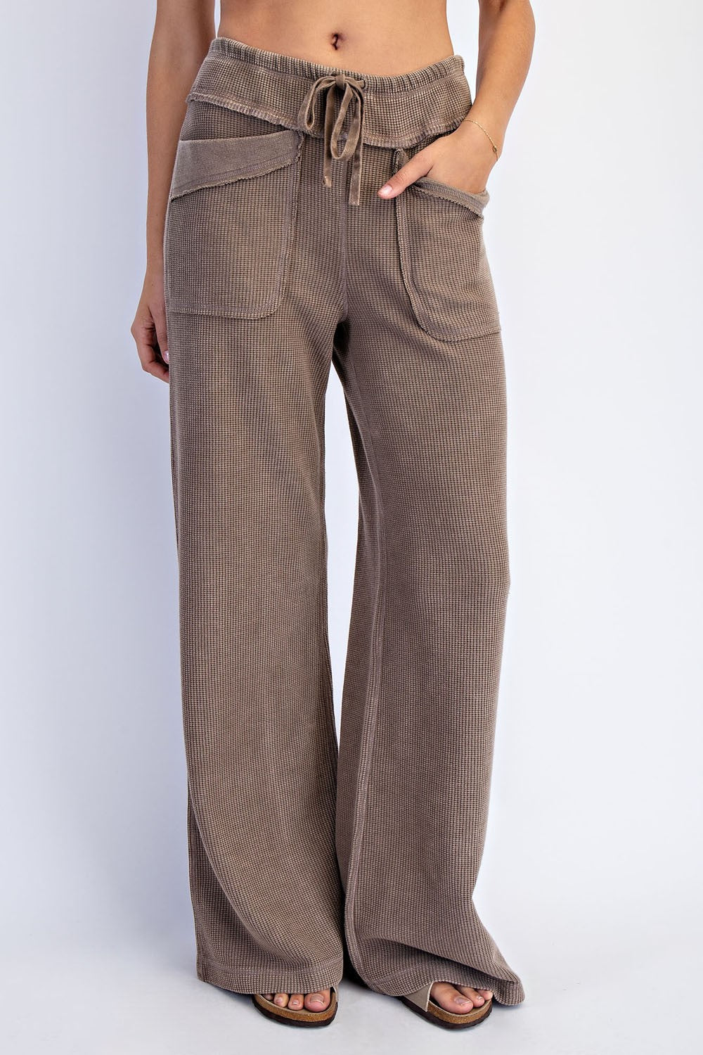 P6449 Rae Mode Mocha wide leg pants front