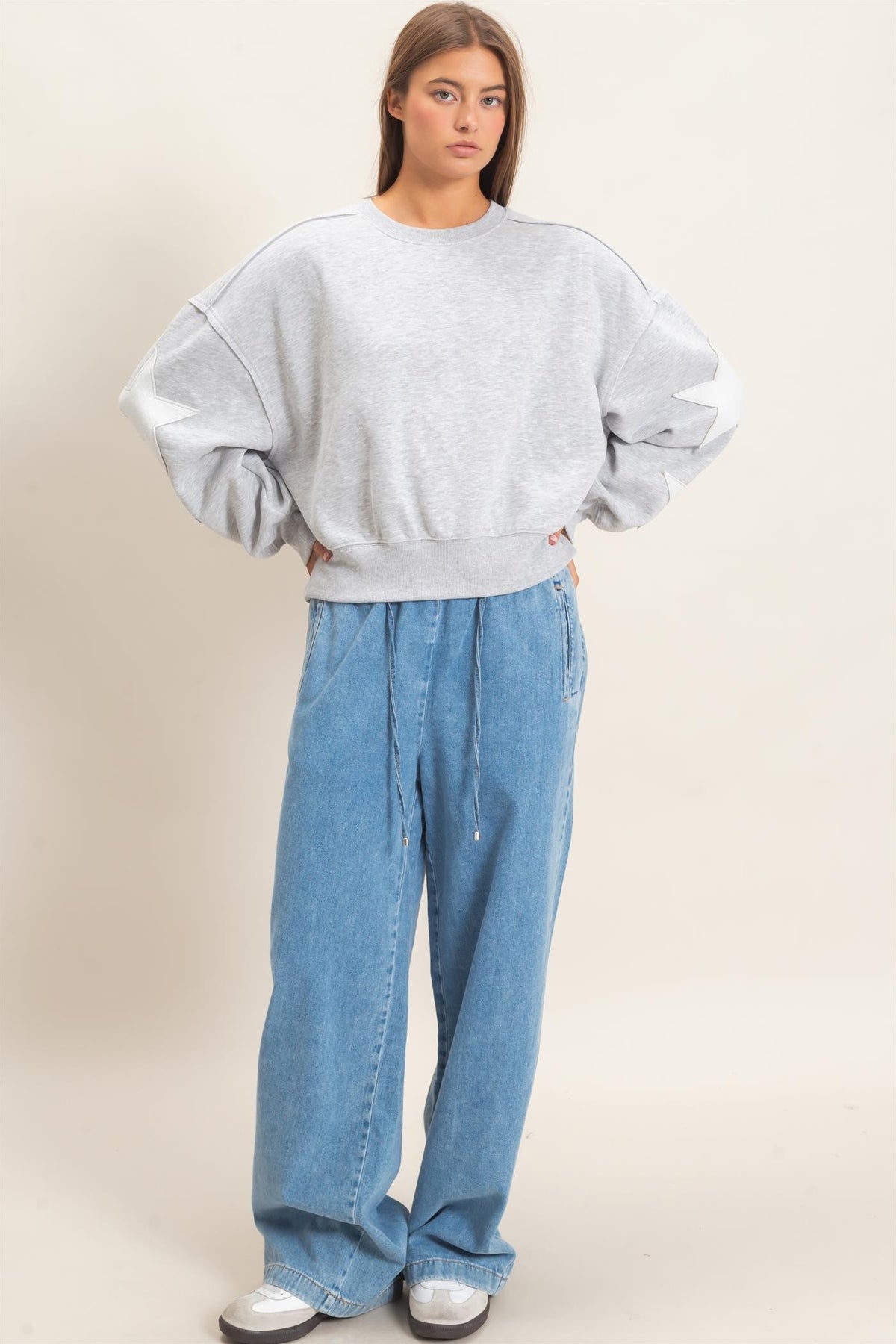 The Lydia Sweatshirt - Heather Gray