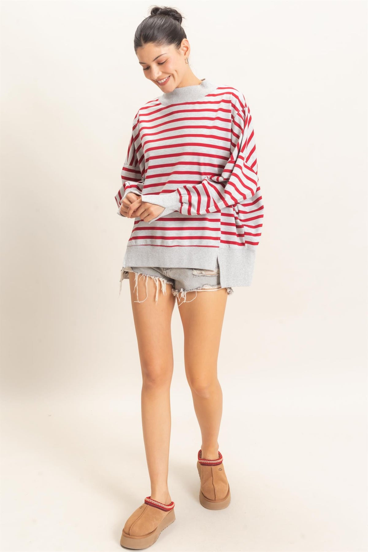 The Fiona Sweatshirt - Heather Gray/Red