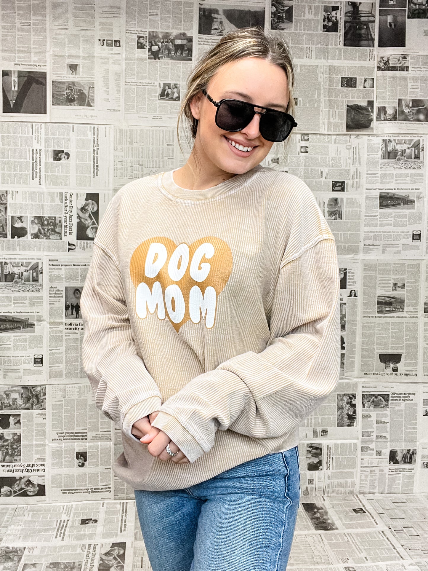 Dog Mom Crewneck