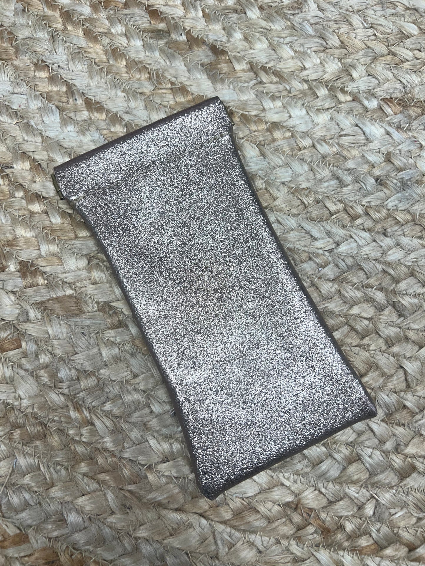 The Maisy Shimmer Glasses Pouch