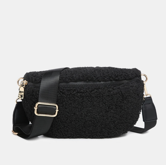 The Jesslyn Sherpa Bag