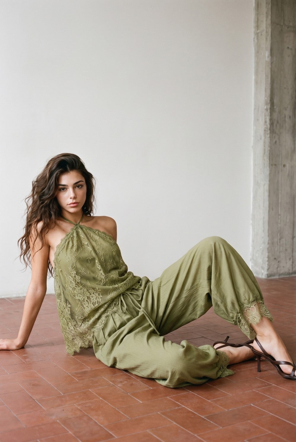 The Esme Halter Top - Olive