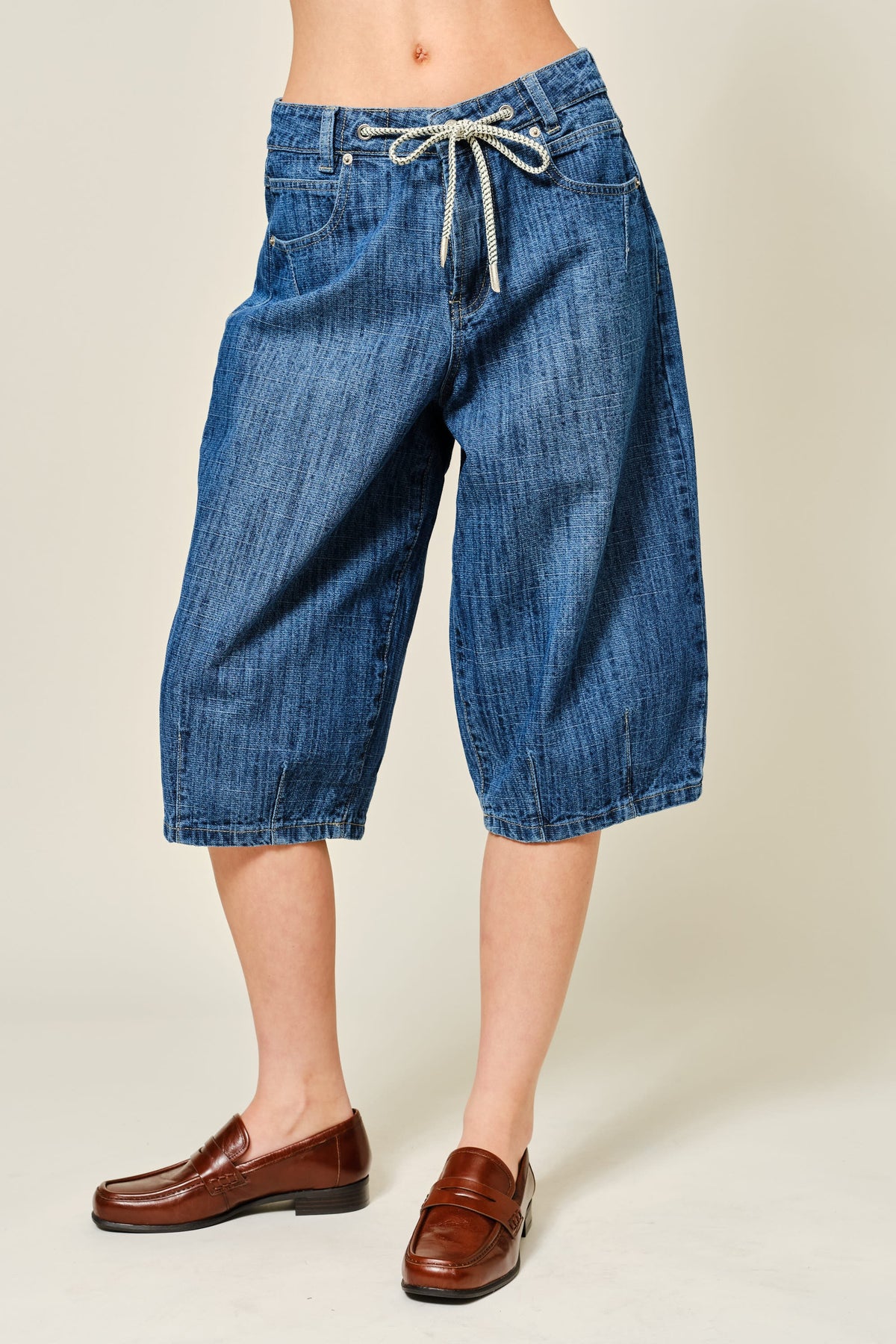The Dakota Shorts - Medium Wash
